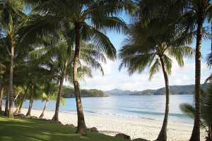 hamilton island beach villa luxury getaway hire