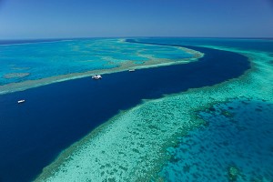 Hamilton Island villa mercedes great barrier reef