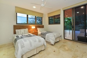 port Douglas villa mercedes luxury family holiday home hire